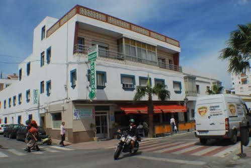 Hostal Facundo Tarifa Exterior photo